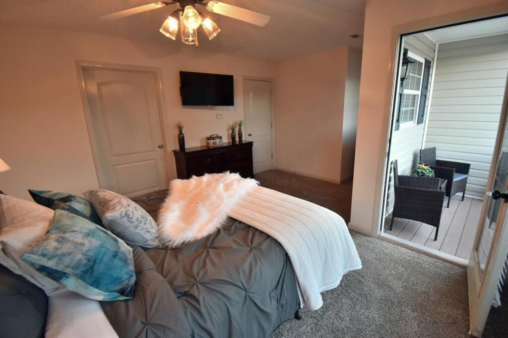 Cozy Renovated Winder Townhouse Traveller Awards 2025 Winner מראה חיצוני תמונה