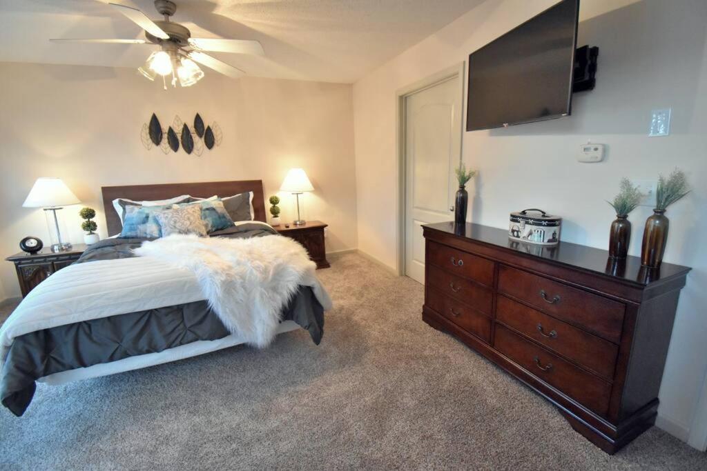 Cozy Renovated Winder Townhouse Traveller Awards 2025 Winner מראה חיצוני תמונה