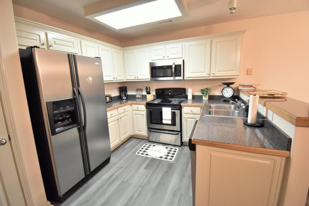 Cozy Renovated Winder Townhouse Traveller Awards 2025 Winner מראה חיצוני תמונה